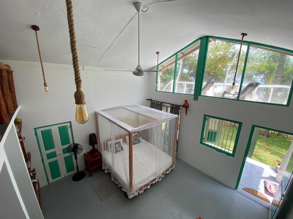 Beach House Kalukatiya - Family Villa, Seaview Room, Garden Room ディックウェラ エクステリア 写真